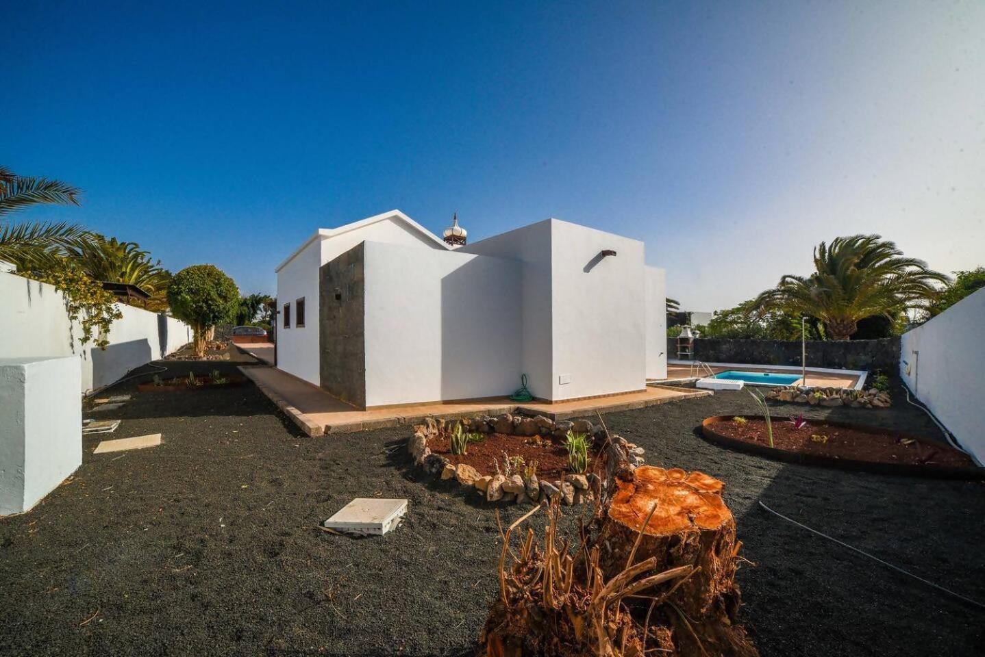 Willa Agradable Y Familiar Con Piscina Casa Inima Playa Blanca  Zewnętrze zdjęcie
