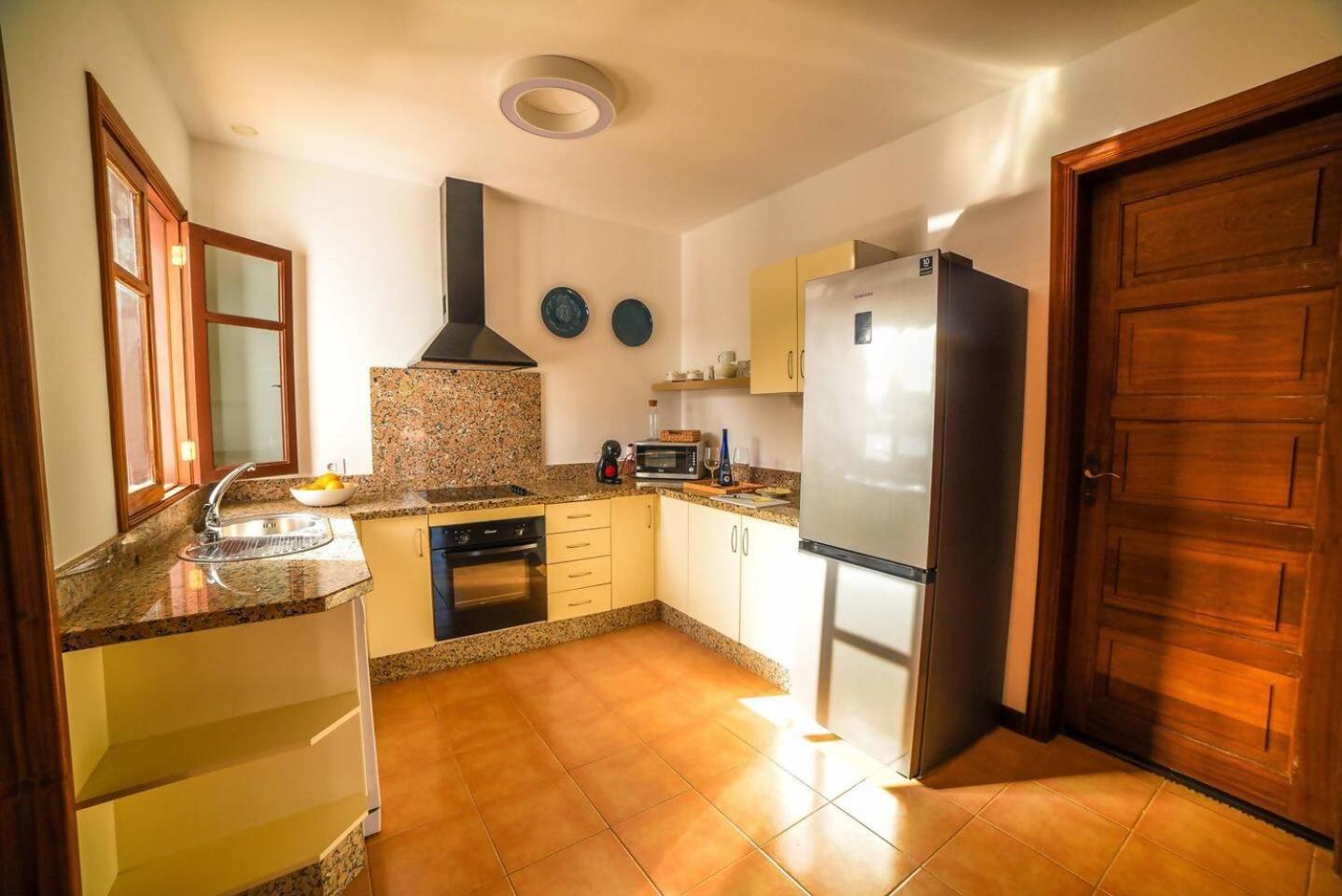 Willa Agradable Y Familiar Con Piscina Casa Inima Playa Blanca  Zewnętrze zdjęcie